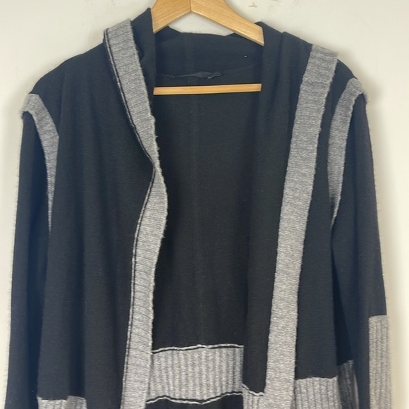 Raffi black open cashmere hooded cardigan - Picture 3 of 9